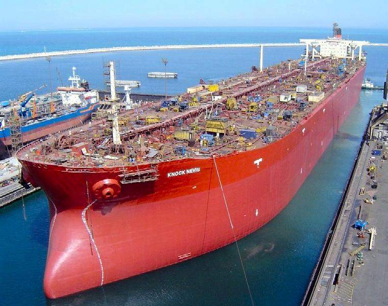Knock Nevis - World's Biggest Super Tanker (7)